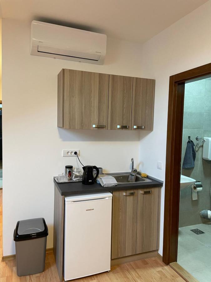 Despot Apartmani Mladenovac Exterior foto